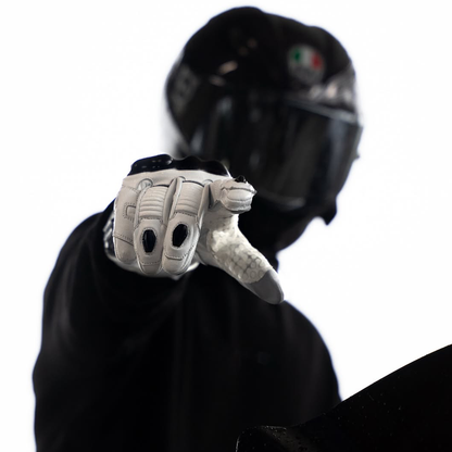 Shark Torsion White Gloves